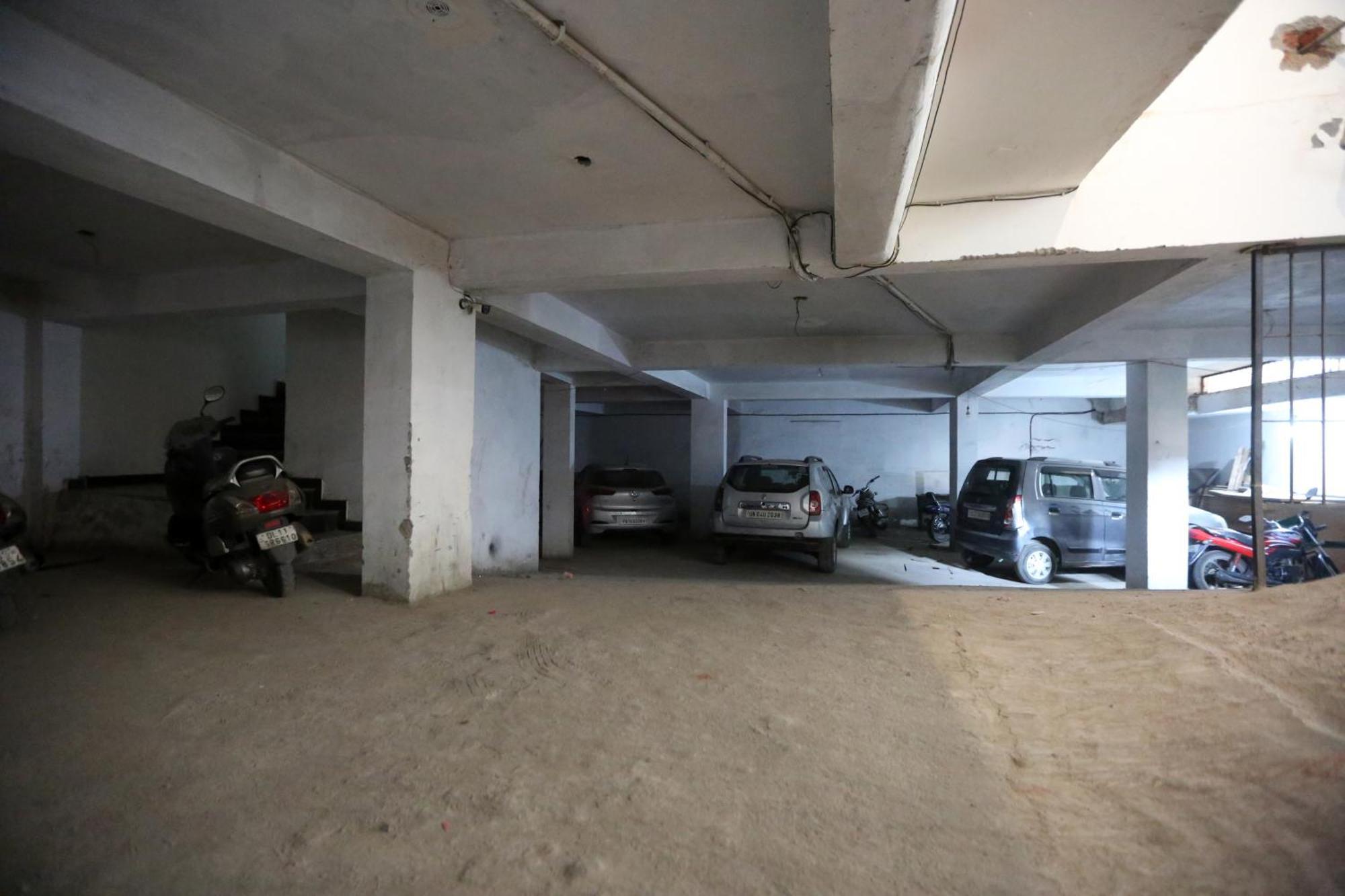 Hotel Square Plaza At Airport 뉴델리 외부 사진