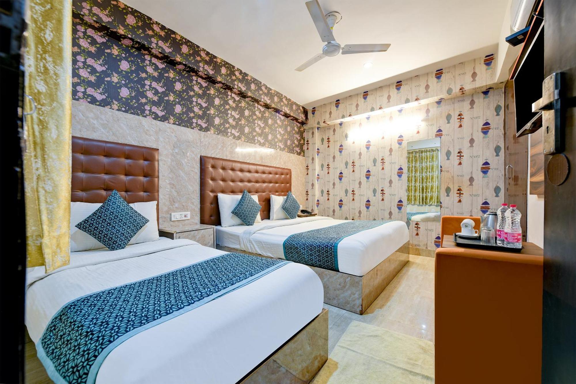 Hotel Square Plaza At Airport 뉴델리 외부 사진